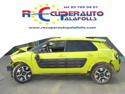 Vehículo de desguace CITROEN C4 CACTUS 1.6 e-HDi FAP del año 2014 con motor 9H06