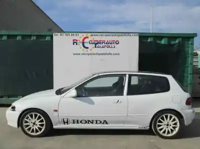Veículo de Sucata honda civic berl. 3/4 (eg/eh) d16z6 do ano 1992 alimentado d16z6