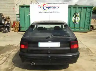 Véhicule à la ferraille citroen zx 2.0i 16v de l'année 2001 alimenté 