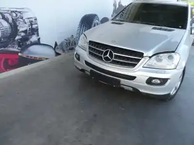 Verschrottungsfahrzeug mercedes-benz clase ml (bm 164) 642940 des jahres 2005 angetrieben 642940