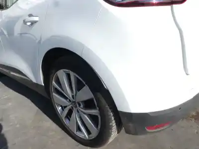 Здавання транспортного засобу renault scenic iv h5h450 року 2018 потужний h5h450