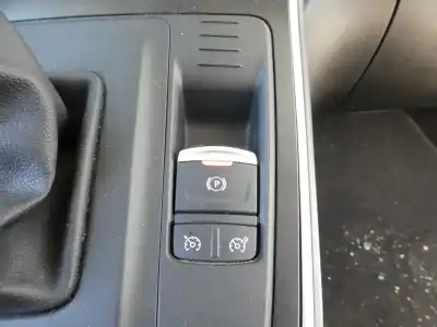 Здавання транспортного засобу renault scenic iv h5h450 року 2018 потужний h5h450