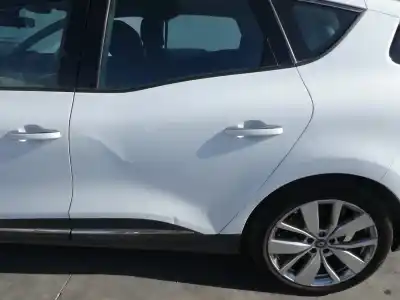 Здавання транспортного засобу renault scenic iv h5h450 року 2018 потужний h5h450