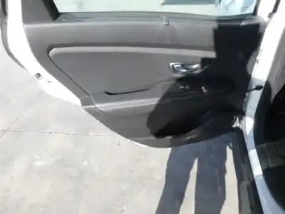 Здавання транспортного засобу renault scenic iv h5h450 року 2018 потужний h5h450