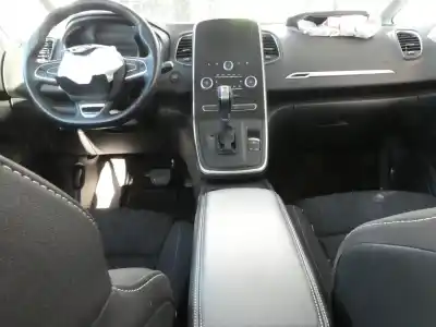 Здавання транспортного засобу renault scenic iv h5h450 року 2018 потужний h5h450