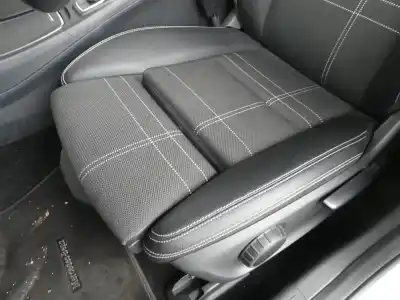 Здавання транспортного засобу mercedes-benz clase a (bm 176) 651930 року 2015 потужний 651930