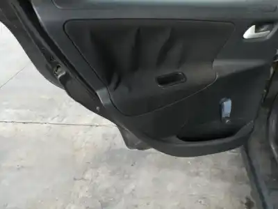 Veículo de Sucata peugeot                                            207                                                                                                                                                                                                                                                        d-8hz                                                                                                                                                                                                                                                      do ano 2007 alimentado 8hz