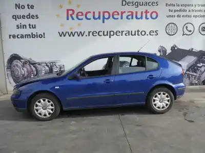 Vehículo de desguace SEAT LEON (1M1)  del año 2001 con motor ALH