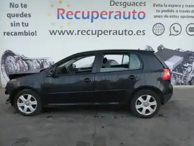 Vehículo de desguace VOLKSWAGEN GOLF V (1K1) (10.2003)  del año 2007 con motor BXE