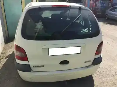 Sloopvoertuig renault megane scenic (ja0/1_) 1.6 16v (ja0b ja04 ja11 ja00) van het jaar 2000 aangedreven k4m 701