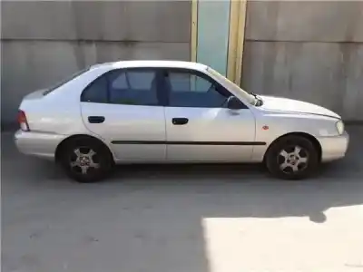 Sloopvoertuig hyundai accent ii (lc) 1.3 van het jaar 2003 aangedreven g4ea