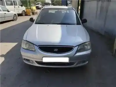 Sloopvoertuig HYUNDAI ACCENT II (LC) 1.3 van het jaar 2003 aangedreven G4EA