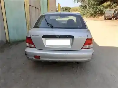 Sloopvoertuig hyundai accent ii (lc) 1.3 van het jaar 2003 aangedreven g4ea