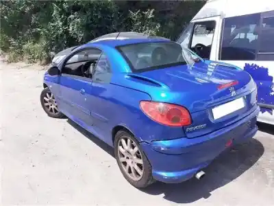 Veículo de Sucata peugeot 206 cc (2d) 2.0 s16 do ano 2003 alimentado rfn (ew10j4)