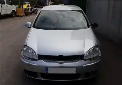 Veículo de Sucata VOLKSWAGEN GOLF V (1K1) 2.0 TDI 16V do ano 2005 alimentado BKD