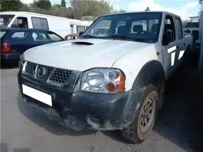 Veículo de Sucata nissan pickup (d22) 2.5 di do ano 2002 alimentado yd25