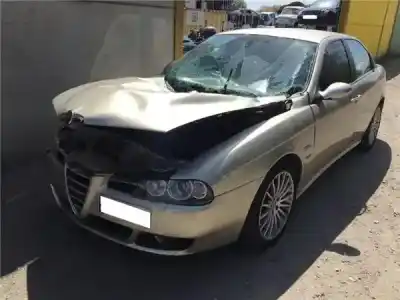 Здавання транспортного засобу alfa romeo alfa 156 1.9 jtd 8v distinctive року 2005 потужний 192a5000