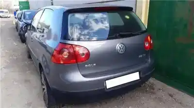 Veículo de Sucata volkswagen golf v (1k1) 2.0 tdi 16v do ano 2005 alimentado bkd