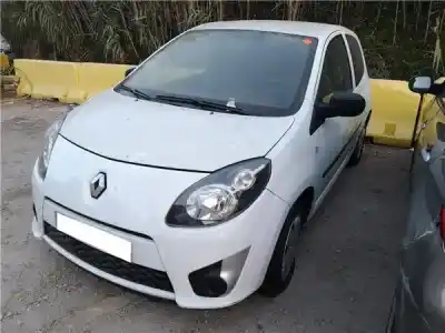 Scrapping Vehicle renault twingo ii (cn0_) 1.2 (cn0d) of the year 2010 powered 