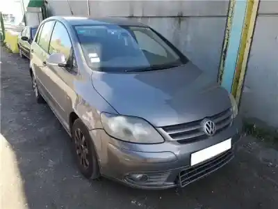 Veículo de Sucata volkswagen golf v plus (5m1) 1.9 tdi do ano 2005 alimentado bls