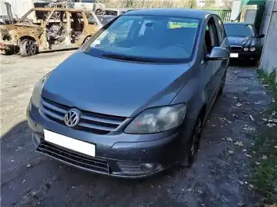 Veicolo di demolizione VOLKSWAGEN GOLF V PLUS (5M1) 1.9 TDI dell'anno 2005 alimentato BLS