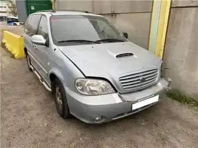Veicolo di demolizione kia carnival ii (fl) 2.9 td dell'anno 2002 alimentato j3