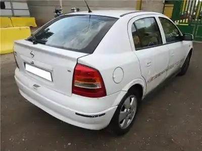 Véhicule à la ferraille opel astra g coupe 1.6 16v de l'année 2002 alimenté z 16 xe