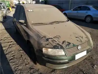 Veicolo di demolizione fiat stilo (192_) 1.2 16v (192_xa1b) dell'anno 2002 alimentato 188 a5.000