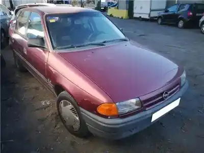 Здавання транспортного засобу OPEL ASTRA F CLASSIC SEDÁN 1.7 tds року 1993 потужний 17 DT (TC4EE1)