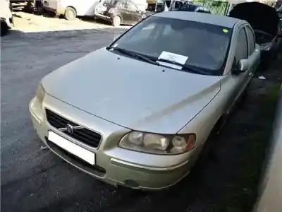 Здавання транспортного засобу volvo s60 berlina 2.4 року 2005 потужний b 5244 s
