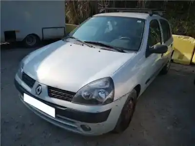 Здавання транспортного засобу RENAULT CLIO II FASE II (B/CB0) 1.5 dCi Diesel року 2004 потужний K9K 704