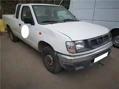 Veículo de Sucata nissan pickup (d22) 2.5 d do ano 1999 alimentado td25