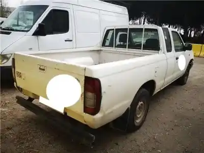 Veículo de Sucata nissan pickup (d22) 2.5 d do ano 1999 alimentado td25