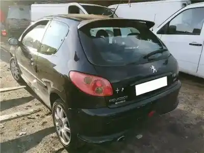 Veículo de Sucata peugeot 206 cc (2d) 2.0 s16 do ano 2004 alimentado rfn (ew10j4)