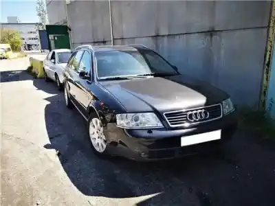 Veículo de Sucata audi a6 berlina (4b2) a6 2.5 do ano 2000 alimentado akn