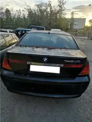 Veículo de Sucata bmw serie 7 (e65/e66) 4.4 v8 32v cat do ano 2003 alimentado n62 b44 a