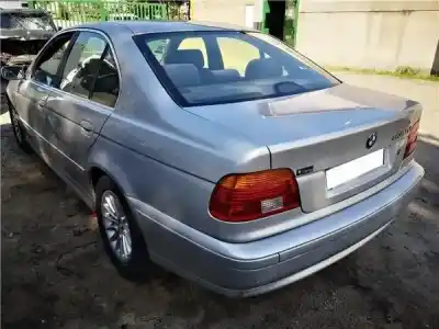 Veículo de Sucata bmw serie 5 berlina (e39) 3.0 530d do ano 2001 alimentado m57 d30