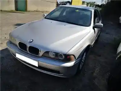 Veículo de Sucata bmw serie 5 berlina (e39) 3.0 530d do ano 2001 alimentado m57 d30