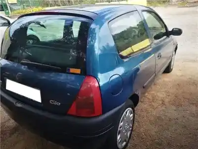 Здавання транспортного засобу renault                                            clio ii fase i (b/cb0)                                                                                                                                                                                                                                     1.4 (b/cb0c) року 2000 потужний e7j634