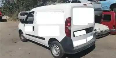 Véhicule à la ferraille fiat                                               doblo ii (152)                                                                                                                                                                                                                                             1.3 d multijet                                                                                                                                                                                                                                             de l'année 2014 alimenté 