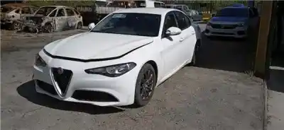 Veicolo di demolizione alfa romeo                                         giulia (952)                                                                                                                                                                                                                                               2.2 jtdm cat                                                                                                                                                                                                                                               dell'anno 2018 alimentato 46335975