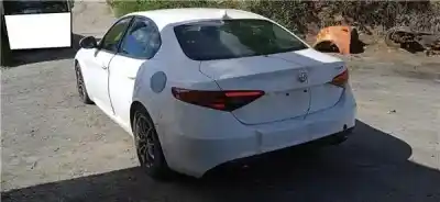 Veicolo di demolizione alfa romeo                                         giulia (952)                                                                                                                                                                                                                                               2.2 jtdm cat                                                                                                                                                                                                                                               dell'anno 2018 alimentato 46335975