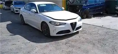 Veicolo di demolizione ALFA ROMEO                                         GIULIA (952)                                                                                                                                                                                                                                               2.2 JTDM CAT                                                                                                                                                                                                                                               dell'anno 2018 alimentato 46335975