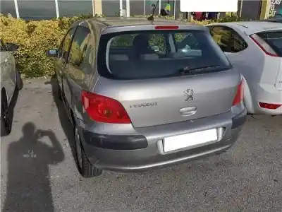 Veículo de Sucata PEUGEOT 307 (S1) 1.6 16V CAT do ano 2004 alimentado NFU (TU5JP4)