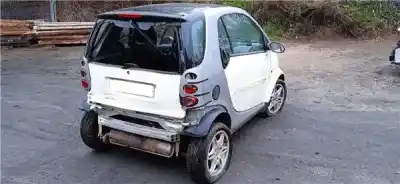 Здавання транспортного засобу smart fortwo coupe 600 року 2002 потужний 160.910