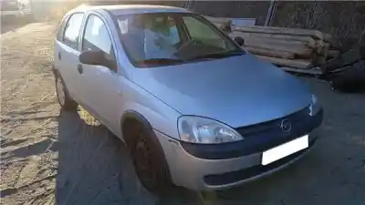 Vehículo de desguace opel corsa c (x01) 1.7 di (f08. f68) del año 2002 con motor y 17 dtl