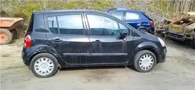 Véhicule à la ferraille renault modus / grand modus (f/jp0_) 1.5 dci (fp0f, jp0f) de l'année 2010 alimenté k9k 766