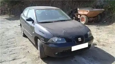 Vehículo de desguace SEAT CORDOBA BERLINA (6L2)  del año 2003 con motor ASZ