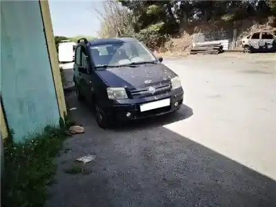 Veículo de Sucata fiat ii panda (169) 1.2 do ano 2004 alimentado 188 a4.000