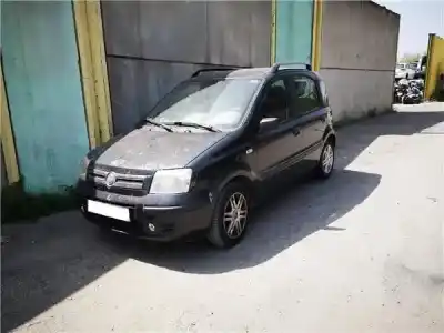 Veículo de Sucata FIAT II PANDA (169) 1.2 do ano 2004 alimentado 188 A4.000